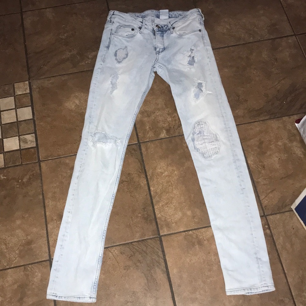 Juniors H&M Skinny Distressed Jeans